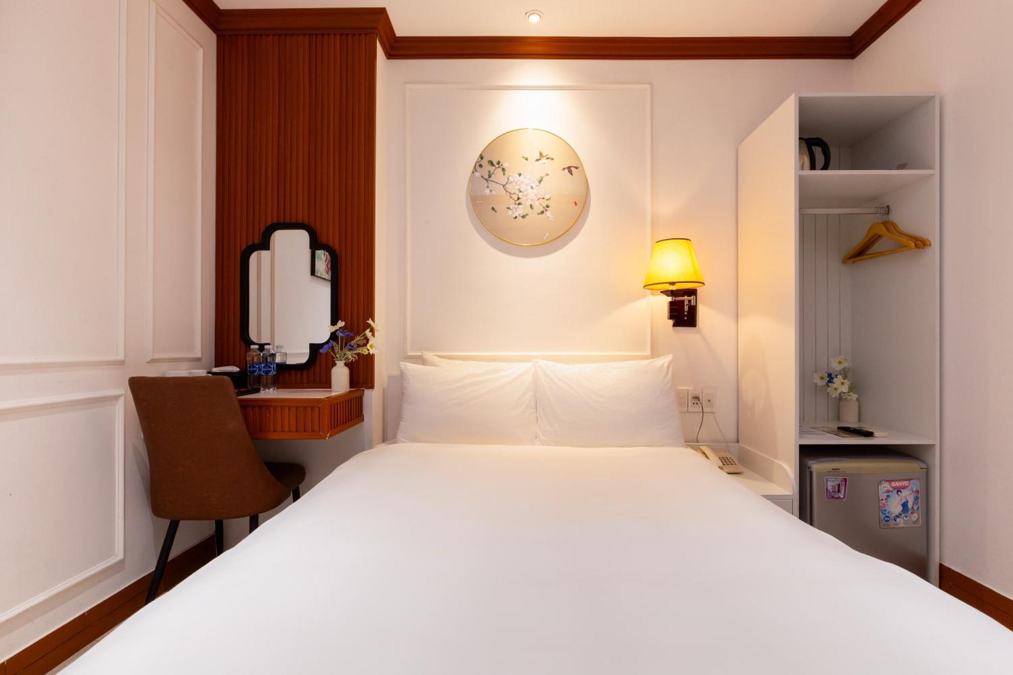 Matterhorn Hotel โฮจิมินห์ซิตี้ ภายนอก รูปภาพ