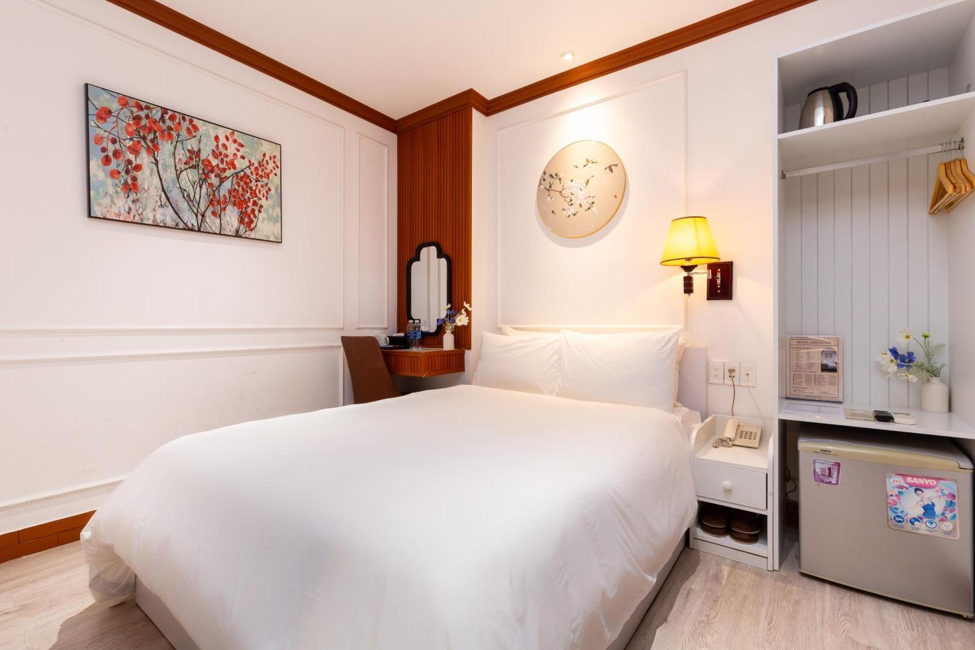 Matterhorn Hotel โฮจิมินห์ซิตี้ ภายนอก รูปภาพ