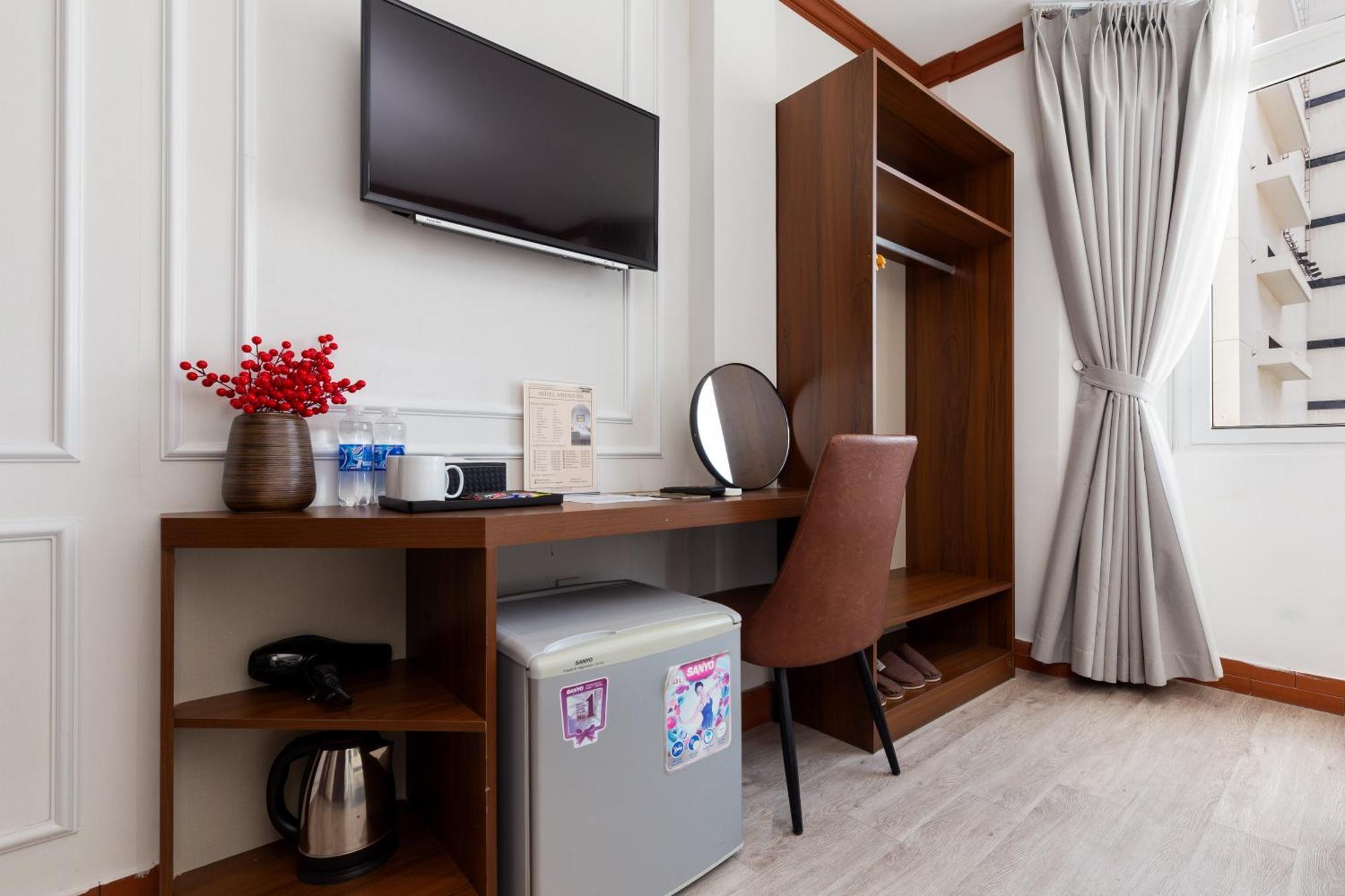Matterhorn Hotel โฮจิมินห์ซิตี้ ภายนอก รูปภาพ