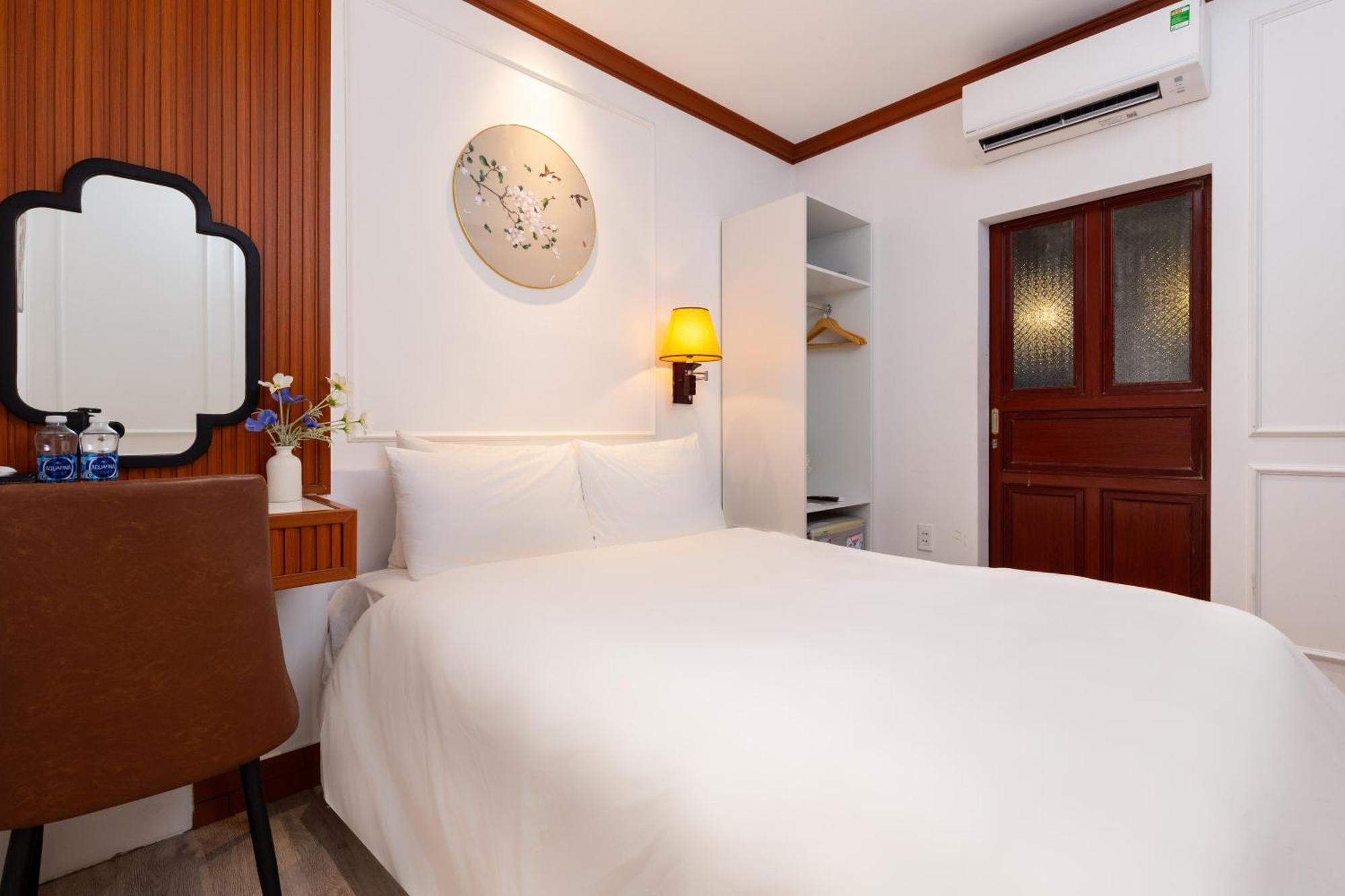 Matterhorn Hotel โฮจิมินห์ซิตี้ ภายนอก รูปภาพ